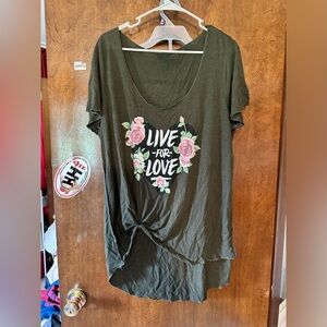 Torrid -Green Live For Love Floral Roses Burnout - Size 1x